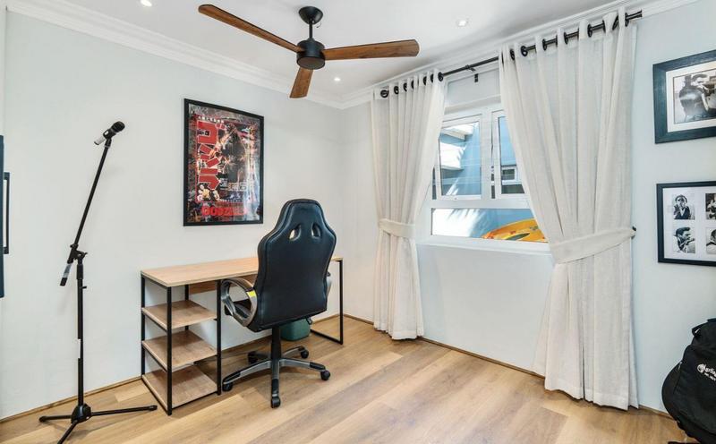 5 Bedroom Property for Sale in Hout Bay Western Cape